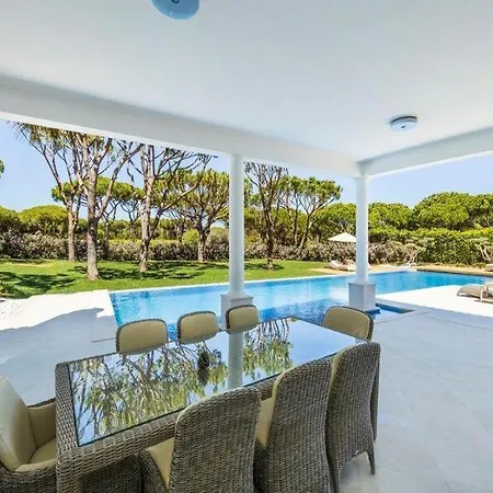 Sleeps 8 Pool Air Con T607959 *